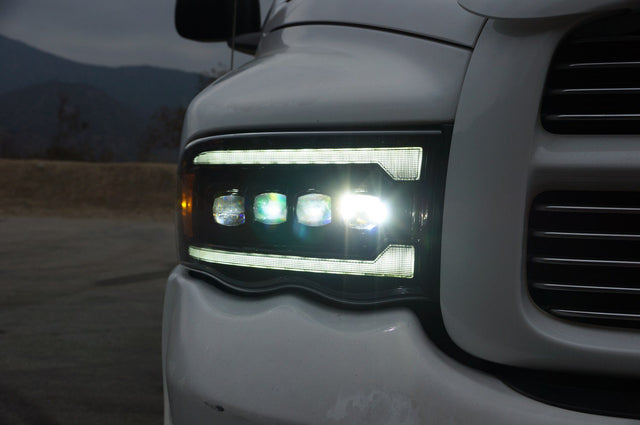 Phares projecteurs à LED noirs pour Dodge Ram série NOVA 02-05