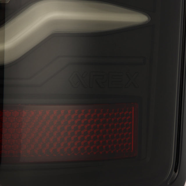 Feux arrière à DEL LUXX-Series pour camions Dodge Ram 1500/2500/3500 (2007-2009) noirs