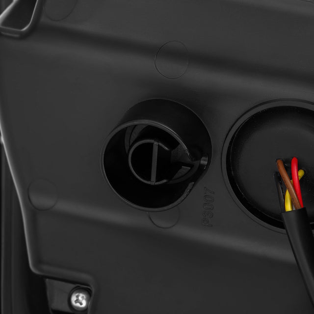 Feux arrière à LED LUXX-Series pour camions Dodge Ram 1500/2500/3500 (07-09) Noir/Rouge