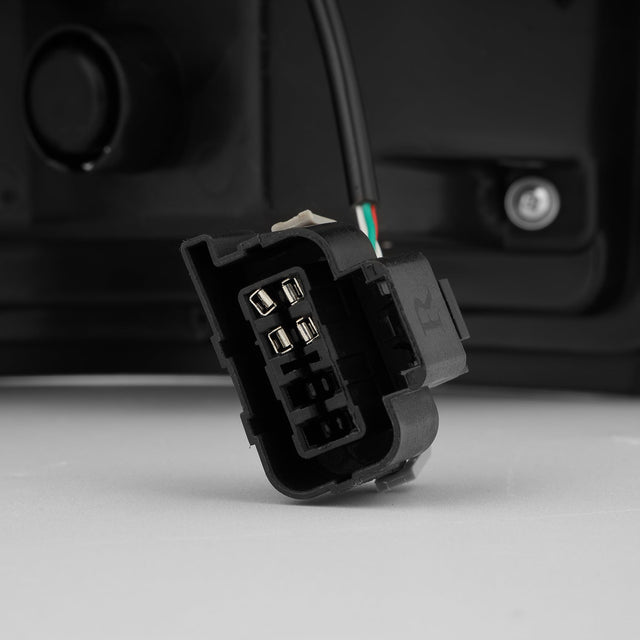 Feux arrière à DEL Alpha-Black pour GMC Sierra LUXX-Series 07-13