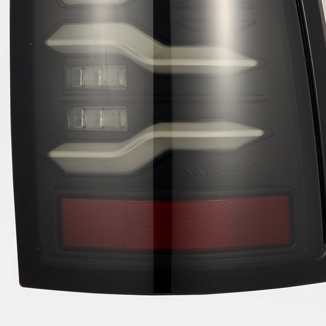 Feux arrière à LED noirs pour camion Ram 09-18 série LUXX