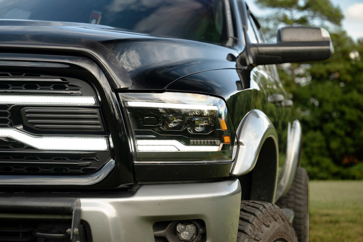 Dodge Ram (09-18) : phares à LED Morimoto Xb (ambre Drl)