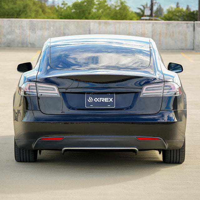 12-21 Tesla Model S LUXX-Series LED Tail Lights Alpha-Black (With Black Trunk Center Piece Replacement)