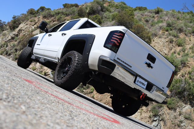 Feux arrière à DEL doubles PRO-Series pour Chevrolet Silverado 1500 (14-18) / Silverado 2500HD/3500HD (15-19) / GMC Sierra 3500HD (15-19) - Fumée rouge