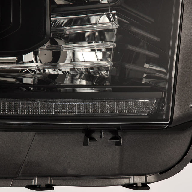 14-21 Toyota Tundra MK II LUXX-Series LED Projector Headlights Alpha-Black