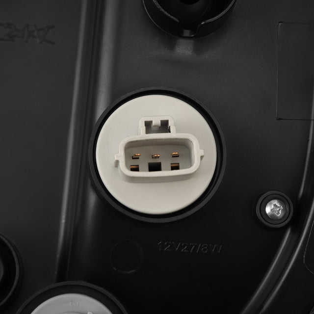 14-21 Toyota Tundra NOVA-Series Prismatic LED Tail Lights Black