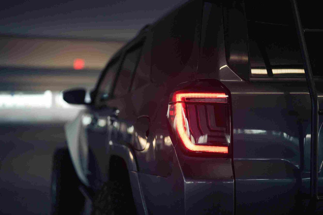 Feux arrière à LED XB pour Toyota 4Runner (10-24) (Gen II) (fumés)