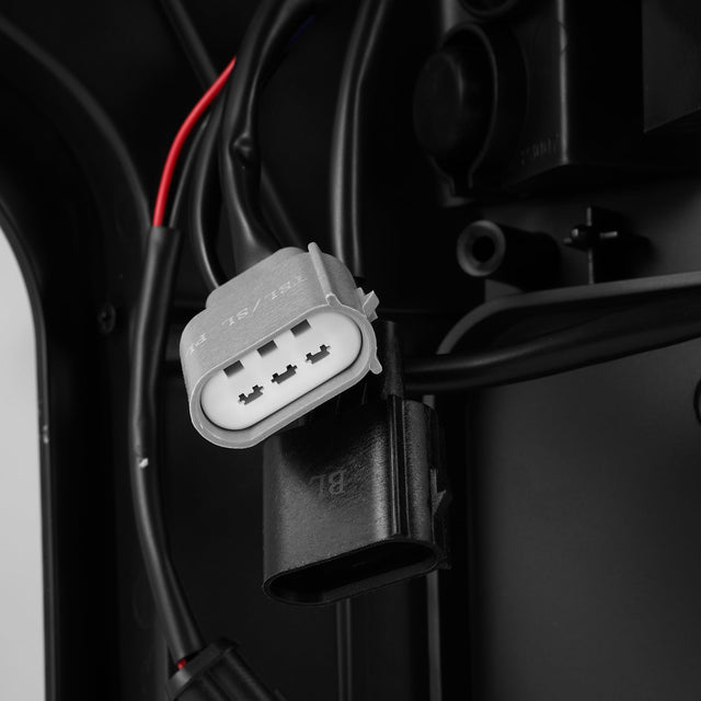 Feux arrière à LED Ford F150 LUXX-Series 15-20, noir et rouge