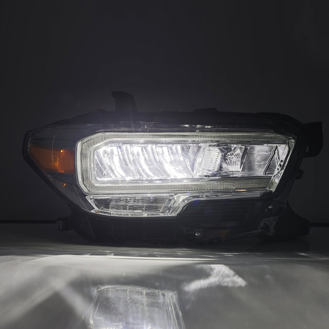 16-23 Toyota Tacoma LUXX-Series LED Crystal Headlights Chrome