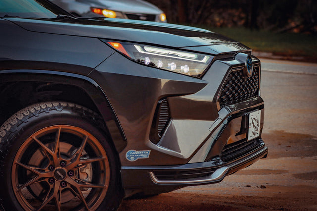 Phares projecteurs à LED série NOVA pour Toyota RAV4 (version basse) 19-25 Alpha-Black