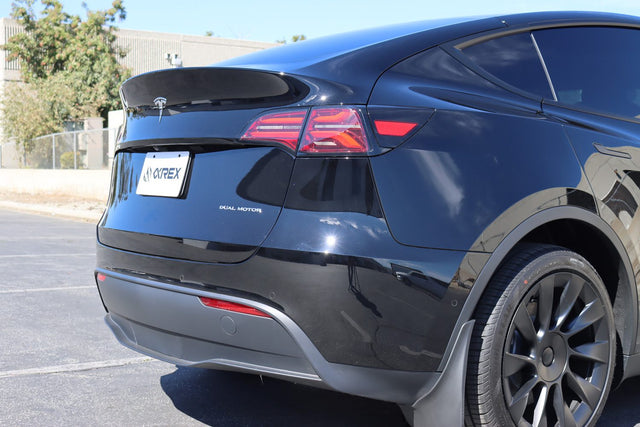 Feux arrière à LED de la série PRO pour Tesla Model Y 20-24 / Model 3 22-23 (avec clignotants ambrés d'origine) Rouge fumé