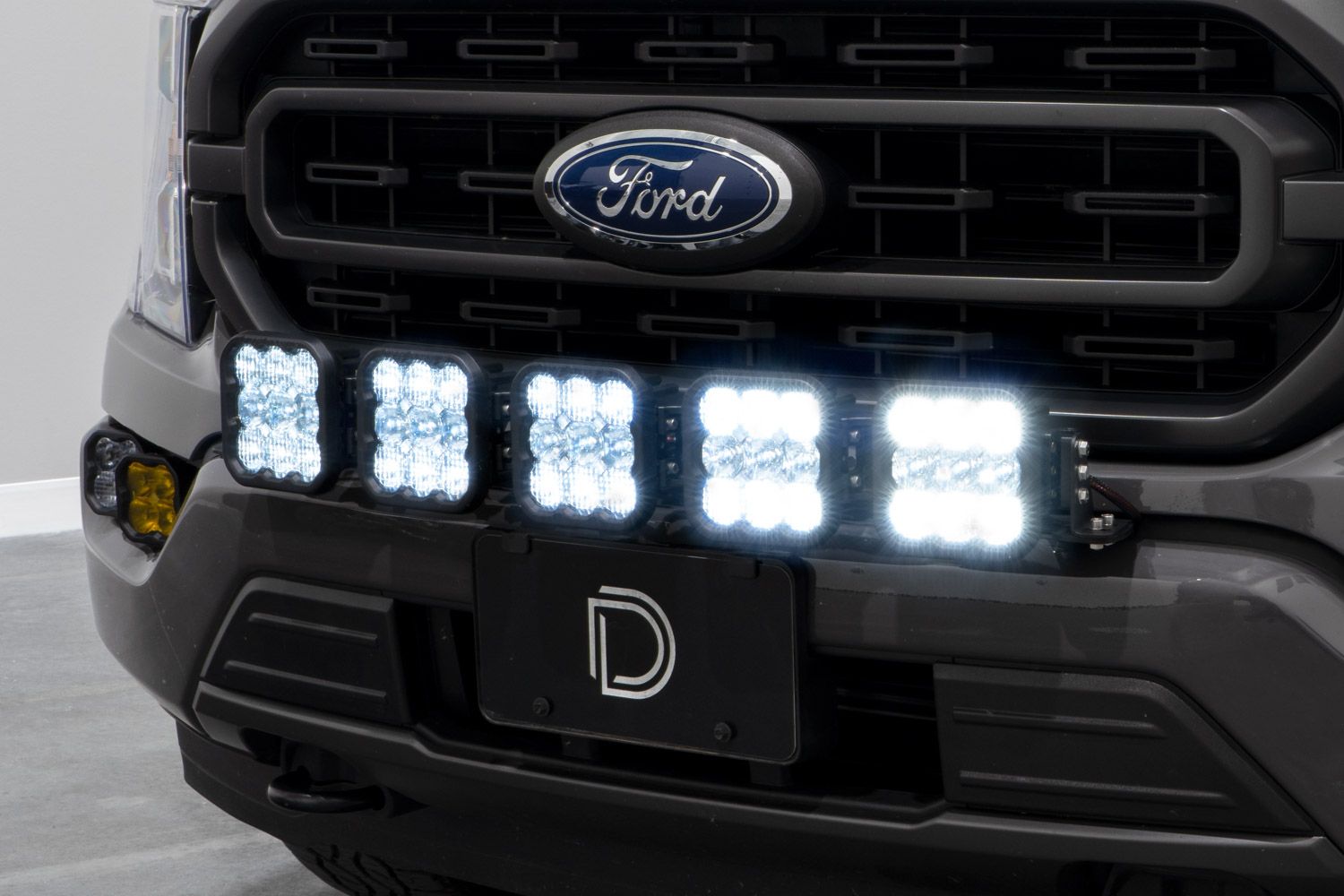 Kit de barres lumineuses CrossLink pour calandre SS5 pour Ford F-150 2021-2023