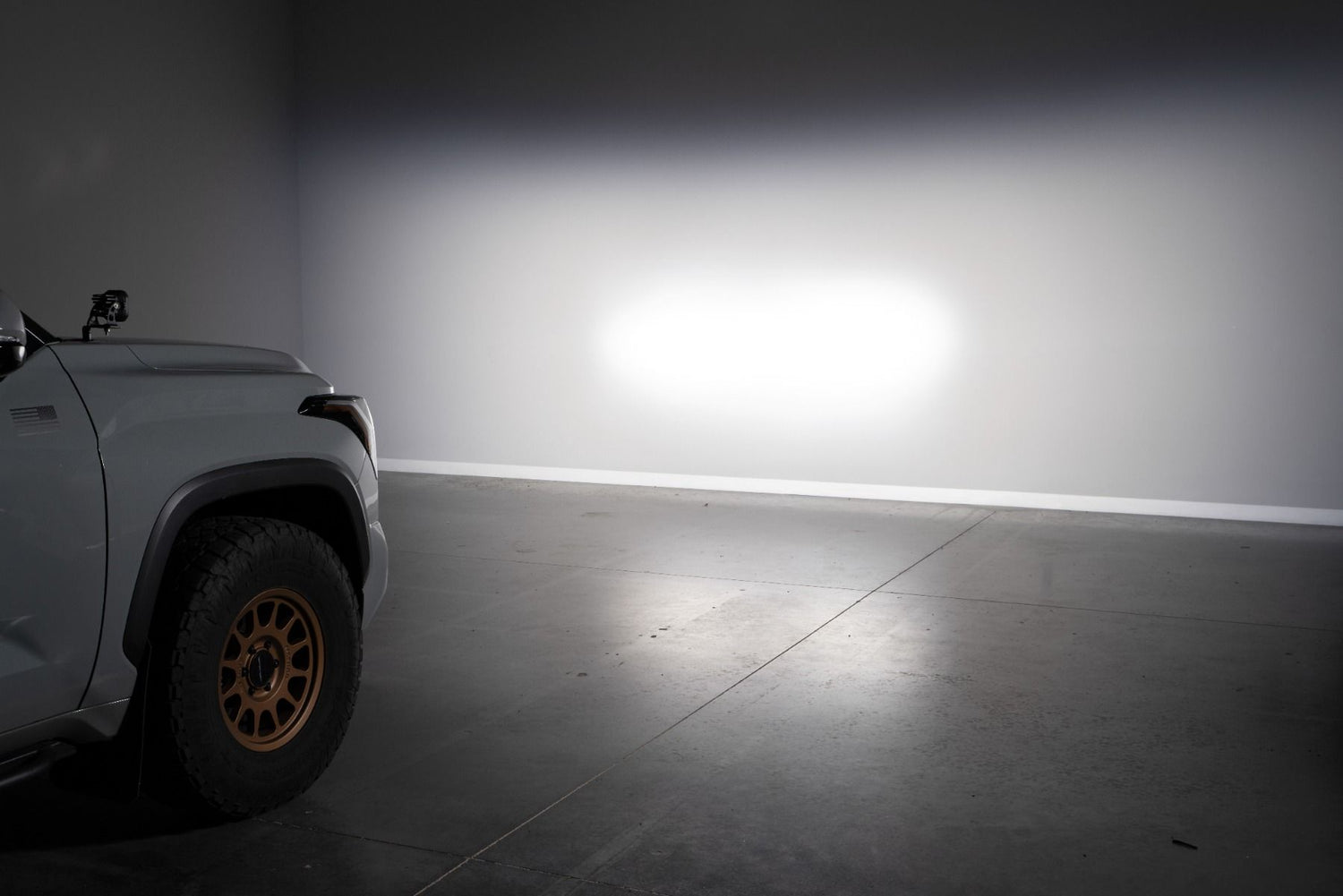 Kit de barres lumineuses CrossLink pour calandre SS5 pour Toyota Tundra 2022-2025