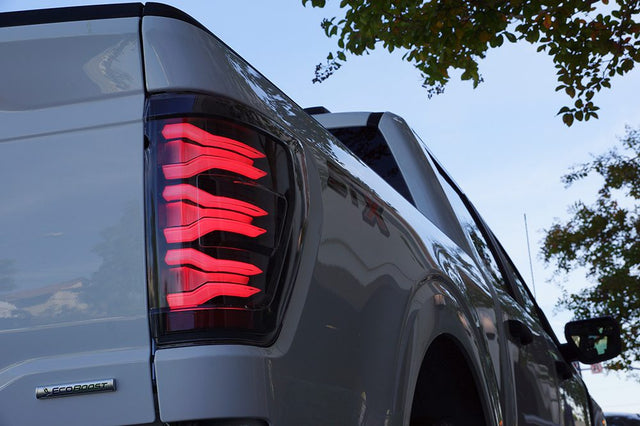 21-23 Ford F150/F150 Raptor LUXX-Series LED Tail Lights Black-Red