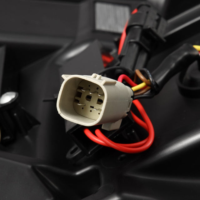 21-23 Ford F150/F150 Raptor LUXX-Series LED Tail Lights Black-Red