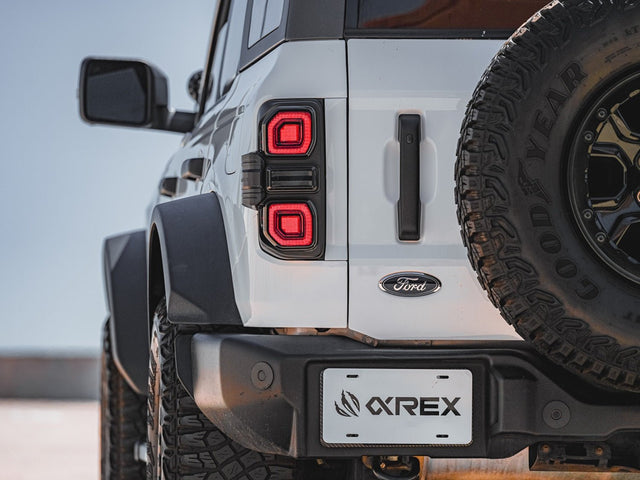 21-25 Ford Bronco NOVA-Series Prismatic LED Tail Lights Black