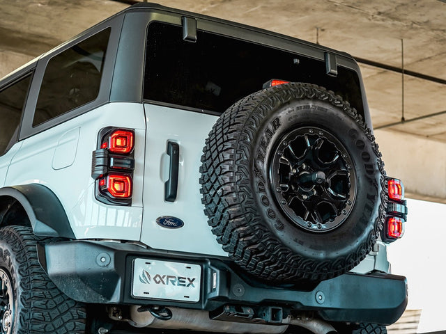 21-25 Ford Bronco NOVA-Series Prismatic LED Tail Lights Black