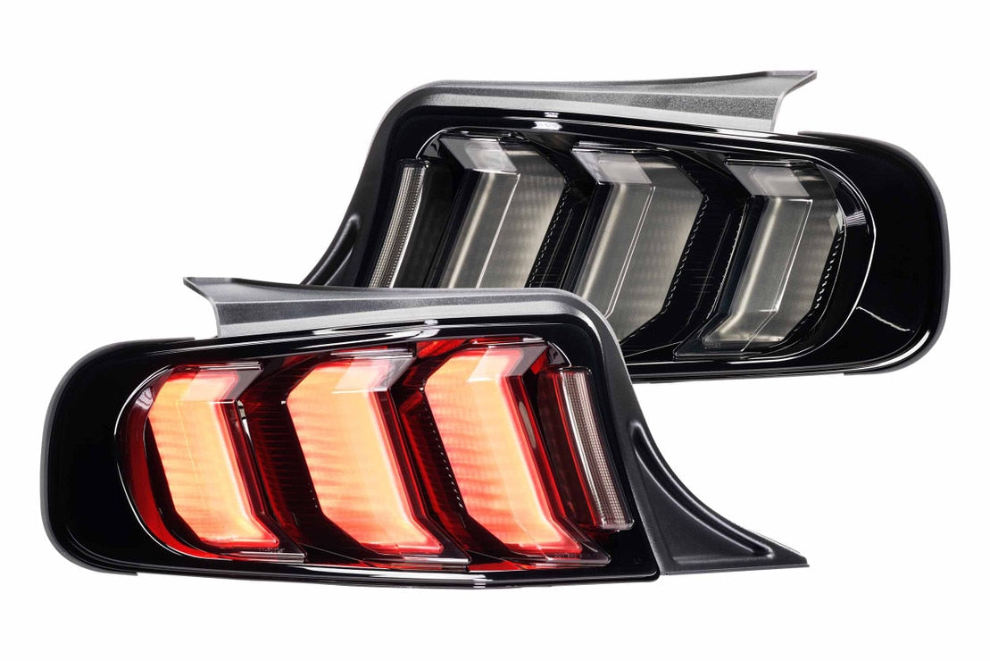 Feux arrière à LED pour Ford Mustang (13-14) Facelift XB (fumés)