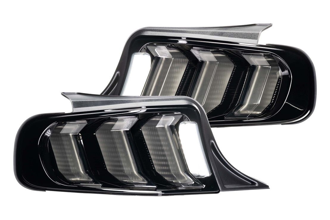Feux arrière à LED pour Ford Mustang (13-14) Facelift XB (fumés)