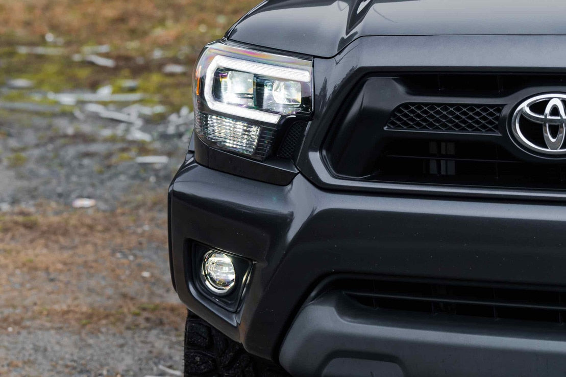 Toyota Tacoma (12-15) XB Hybrid Led Headlights