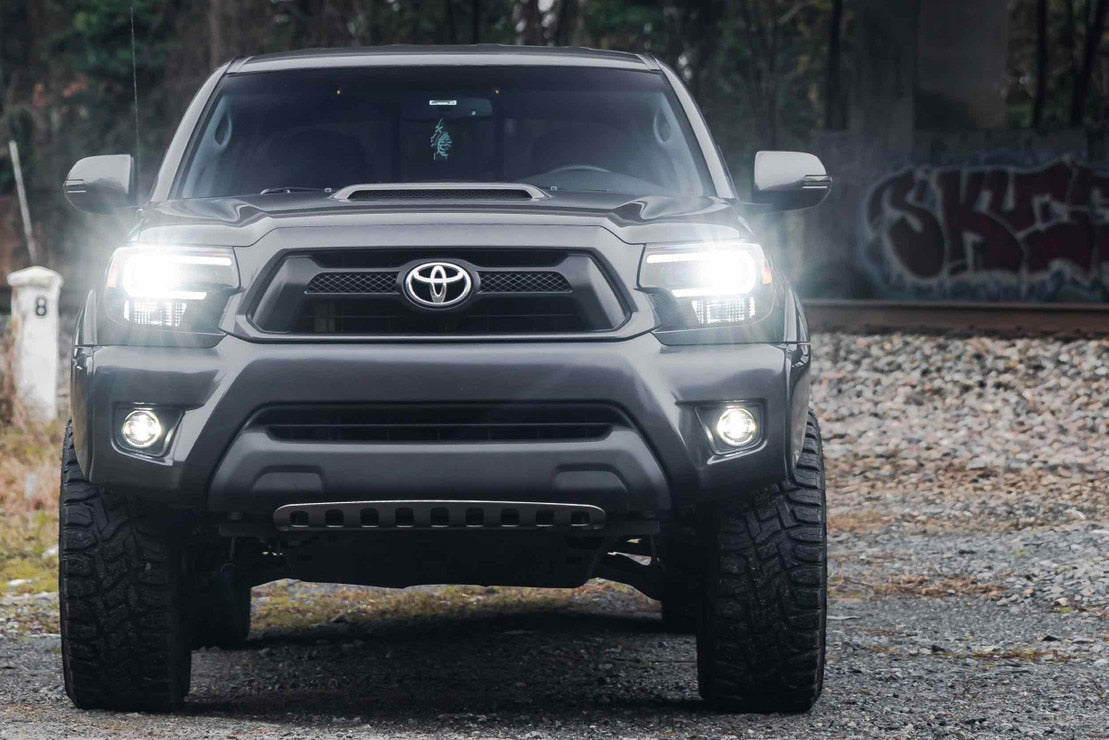 Toyota Tacoma (12-15) XB Hybrid Led Headlights