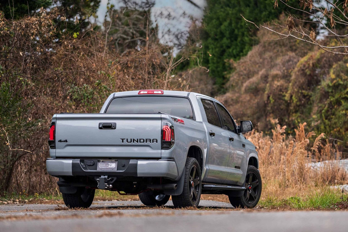 Feux arrière à LED XB pour Toyota Tundra (14-21) (transparents)