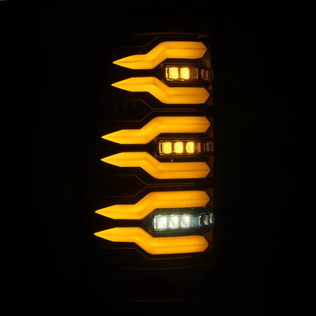 Feux arrière à DEL noirs pour Chevrolet Silverado et GMC Sierra LUXX-Series 99-06