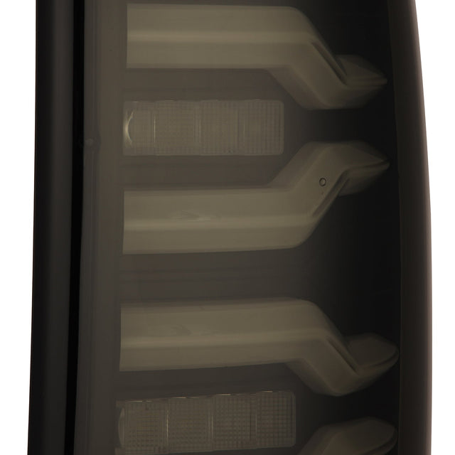 Feux arrière à DEL noirs pour Chevrolet Silverado et GMC Sierra LUXX-Series 99-06