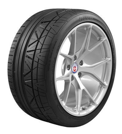 Nitto Invo 275/35ZR19