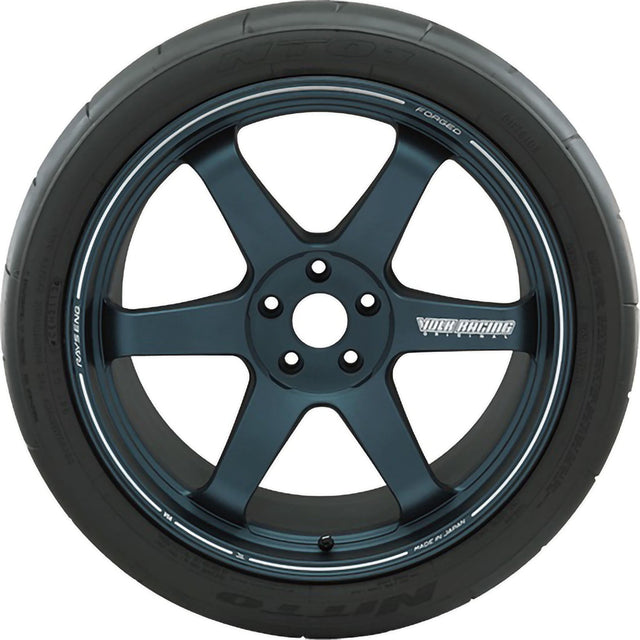 Nitto NT01 265/40ZR18