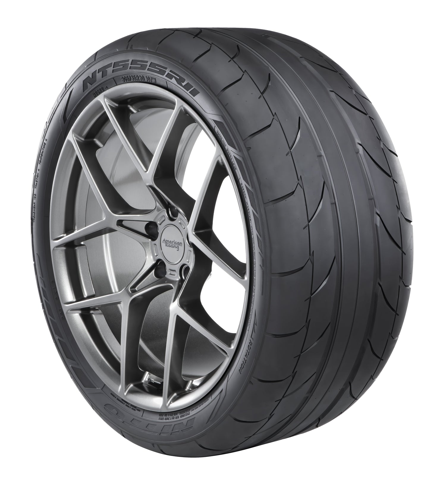 Nitto NT555RII 305/35R19