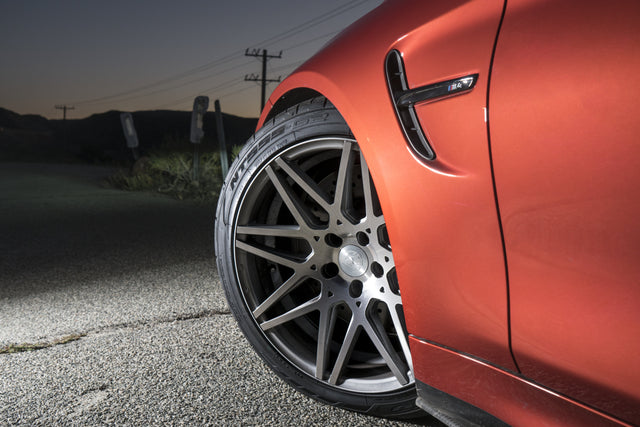 Nitto NT555 G2 285/35ZR19
