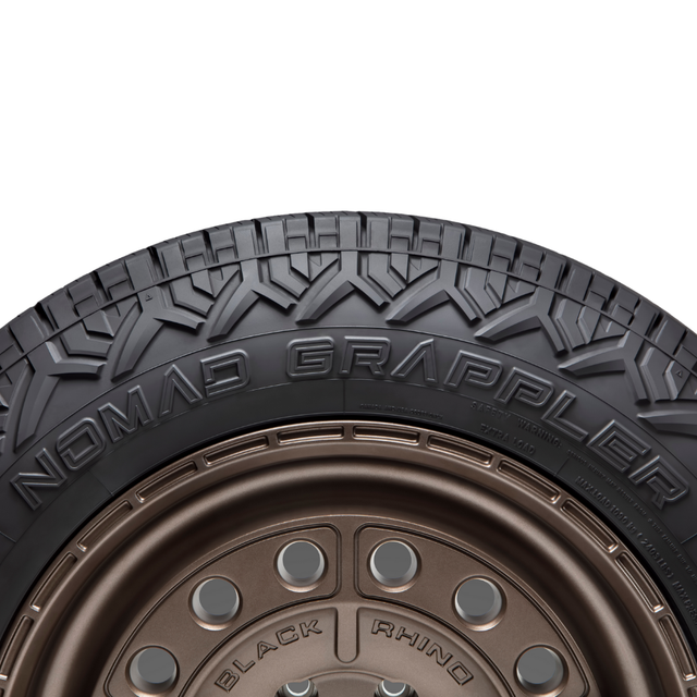 Nitto Nomad Grappler 245/60R18