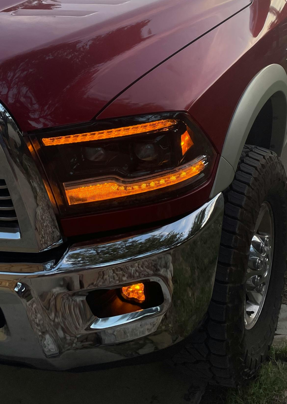 SS3 SAE/DOT Ram Horizontal Fog Light Kit