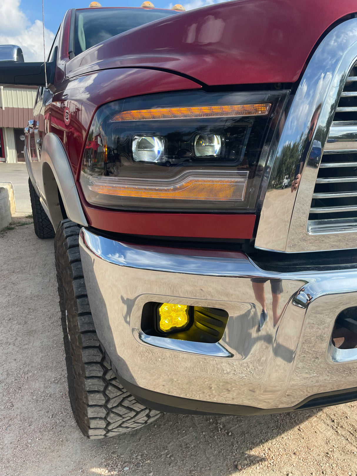 SS3 SAE/DOT Ram Horizontal Fog Light Kit