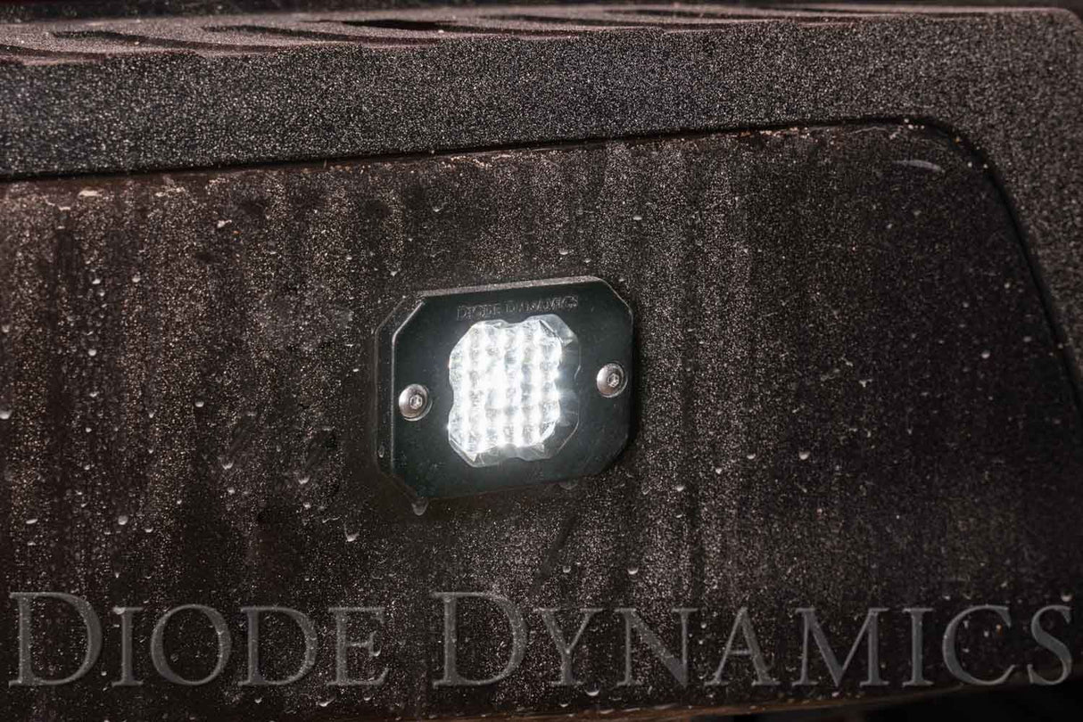 SSC1 White Sport Flush Mount LED Pod (one)