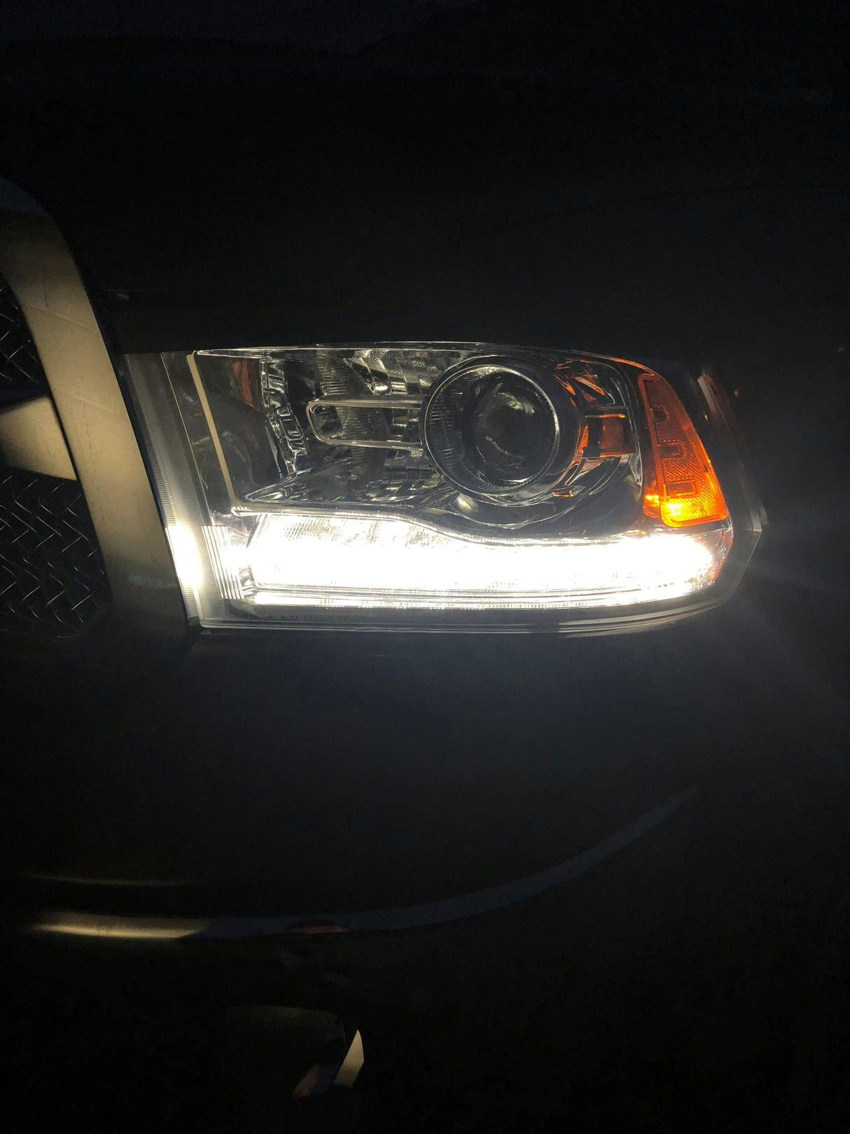 Panneaux LED pour Dodge Ram Switchback 2013-2018