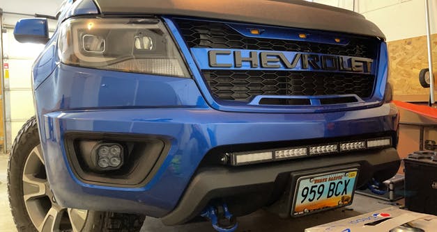 Chevrolet Colorado 2015-2020 Stealth Light Bar Kit
