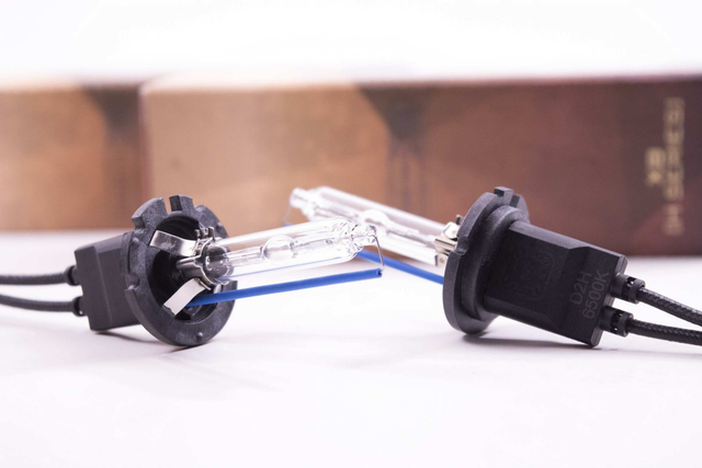 D2H: Morimoto  Xb Hid Bulbs