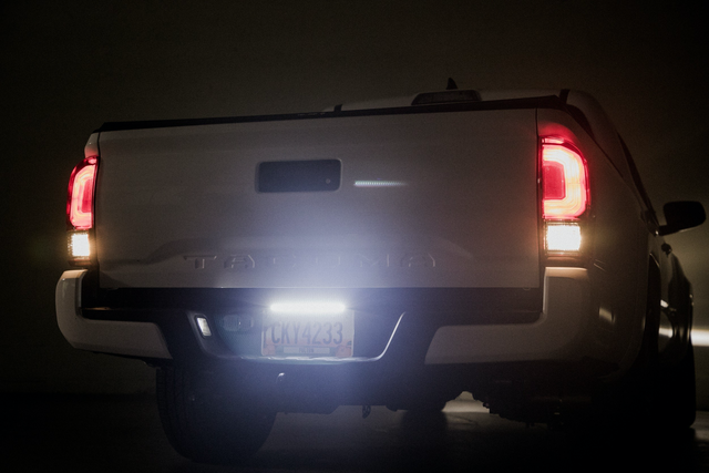 Xtr Lp Reverse License Plate Mount Light System