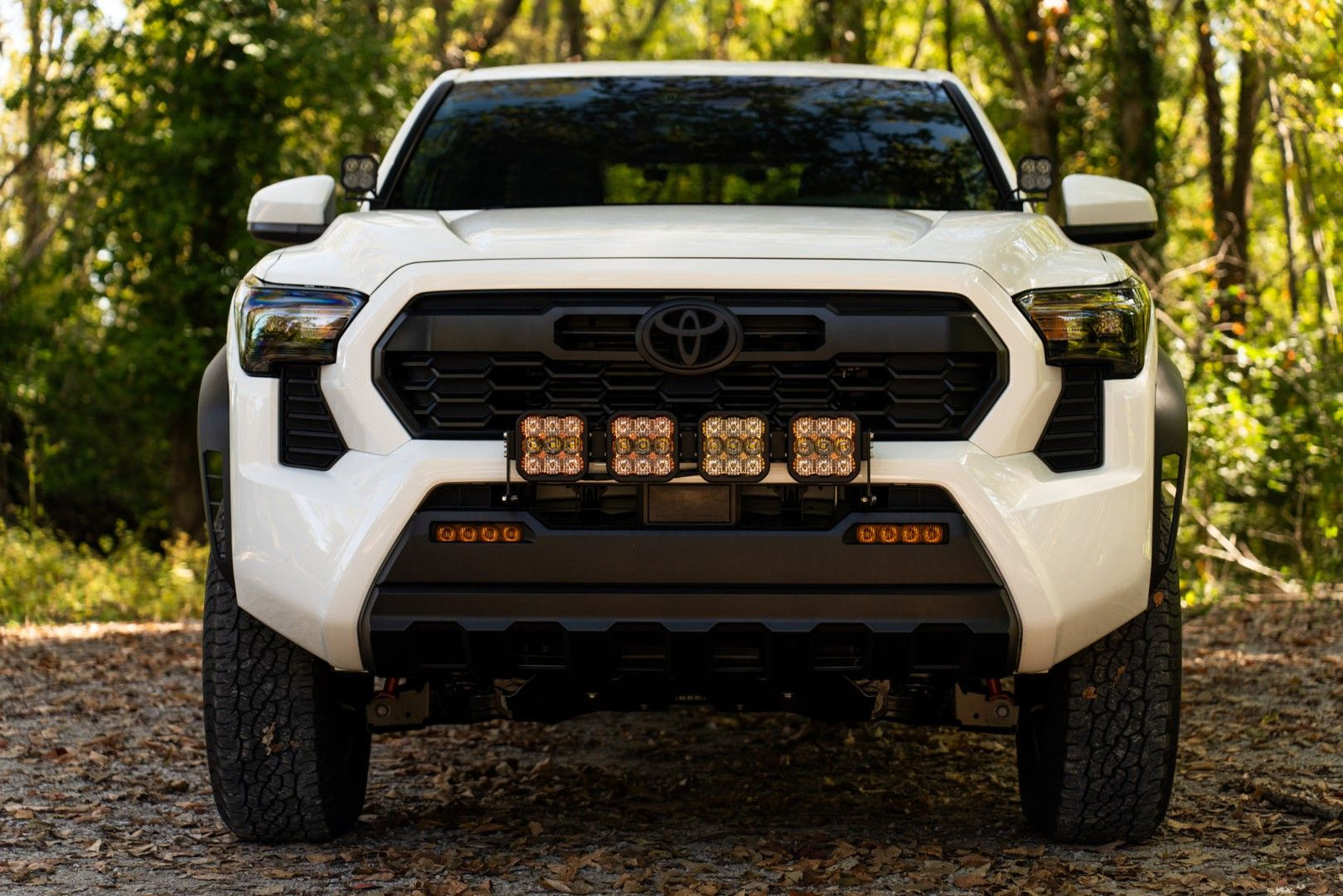 2024 Toyota Tacoma with SS5 Grille CrossLink Lightbar Kit installed