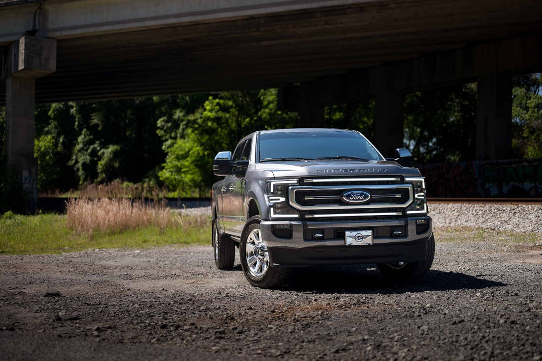Ford Super Duty Platinum (20-22) XBG LED Grille Inserts