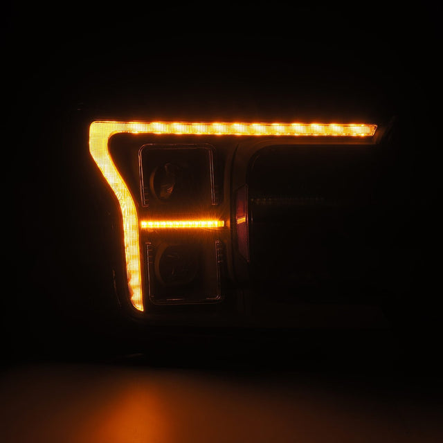 Phares projecteurs à LED série LUXX pour Ford F150 (modèle MK II, 14e génération) 18-20 Alpha-Black