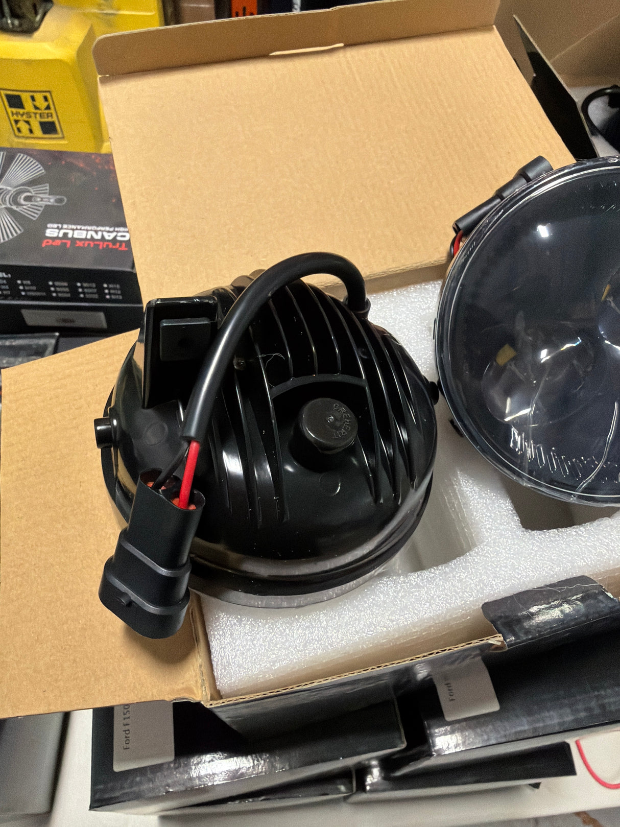 Type f1ed fog lights set
