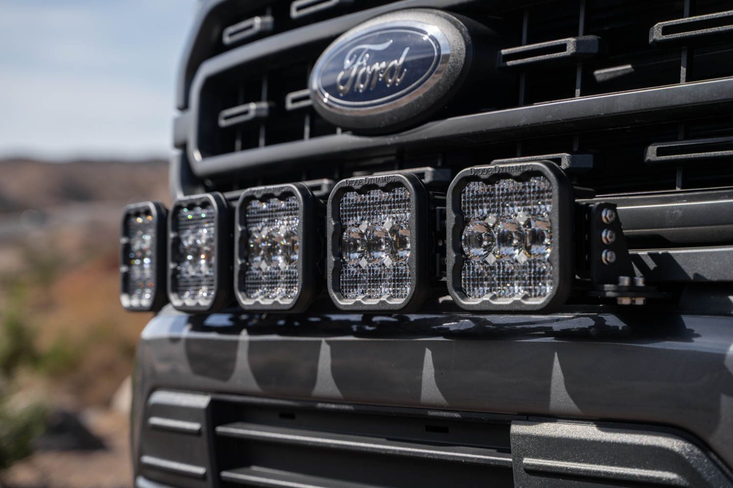SS5 Grille CrossLink Lightbar Kit for 2021-2023 Ford F-150
