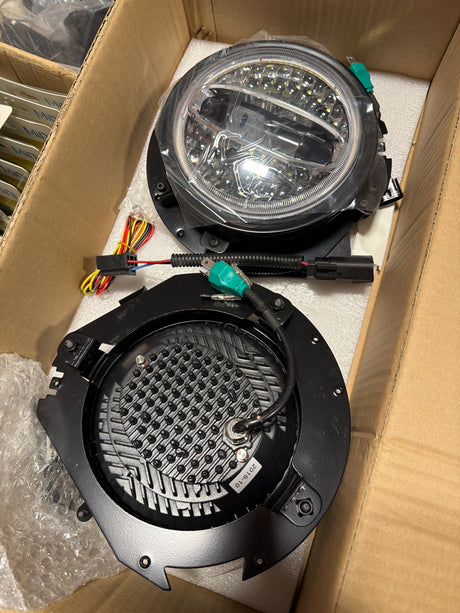 Keep JL HEADLIGHTS - unsure of compatibility. Sold for parts only. Tested and working