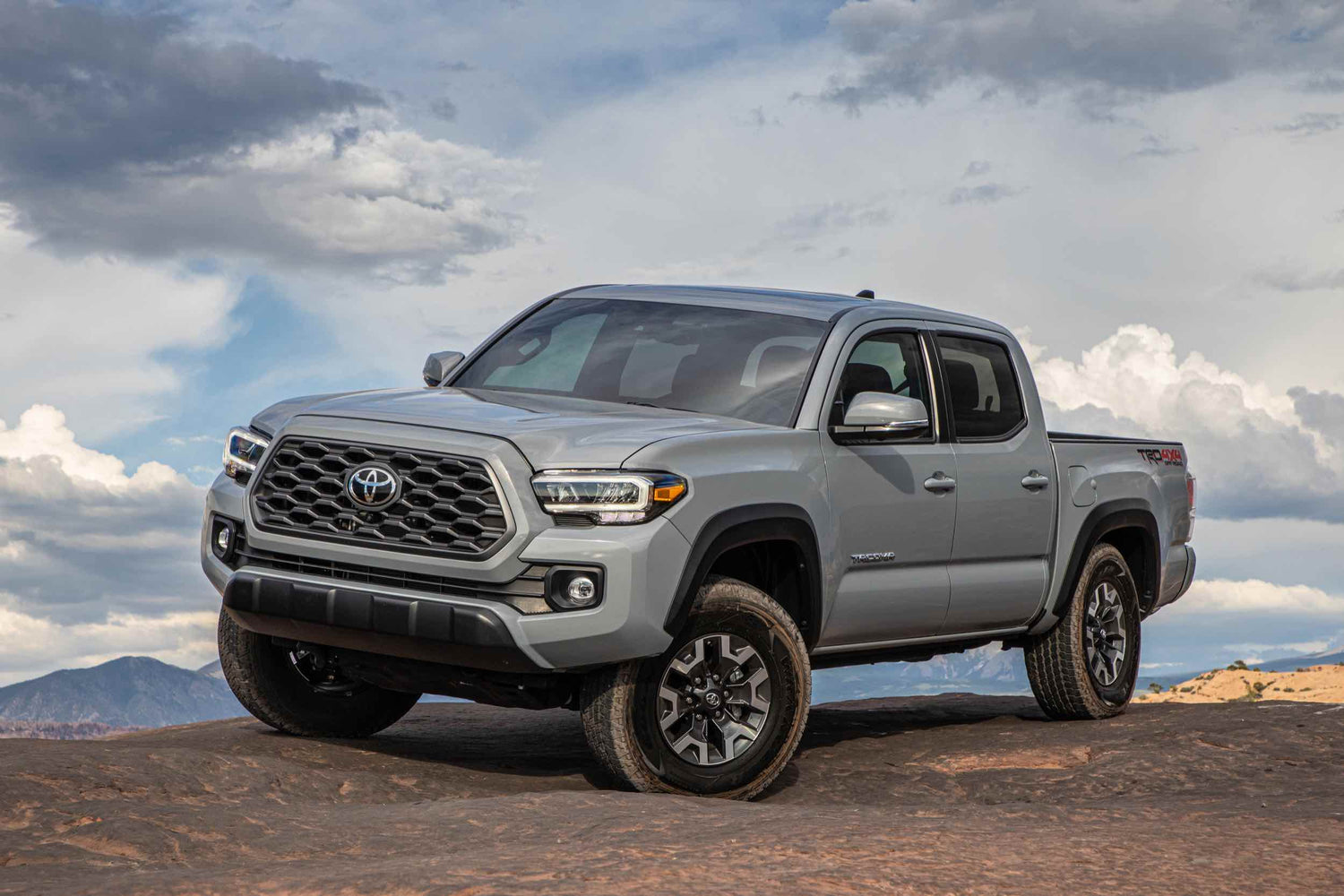 Conversion Harness: Tacoma OEM LED Headlights (16-23) SINGLE