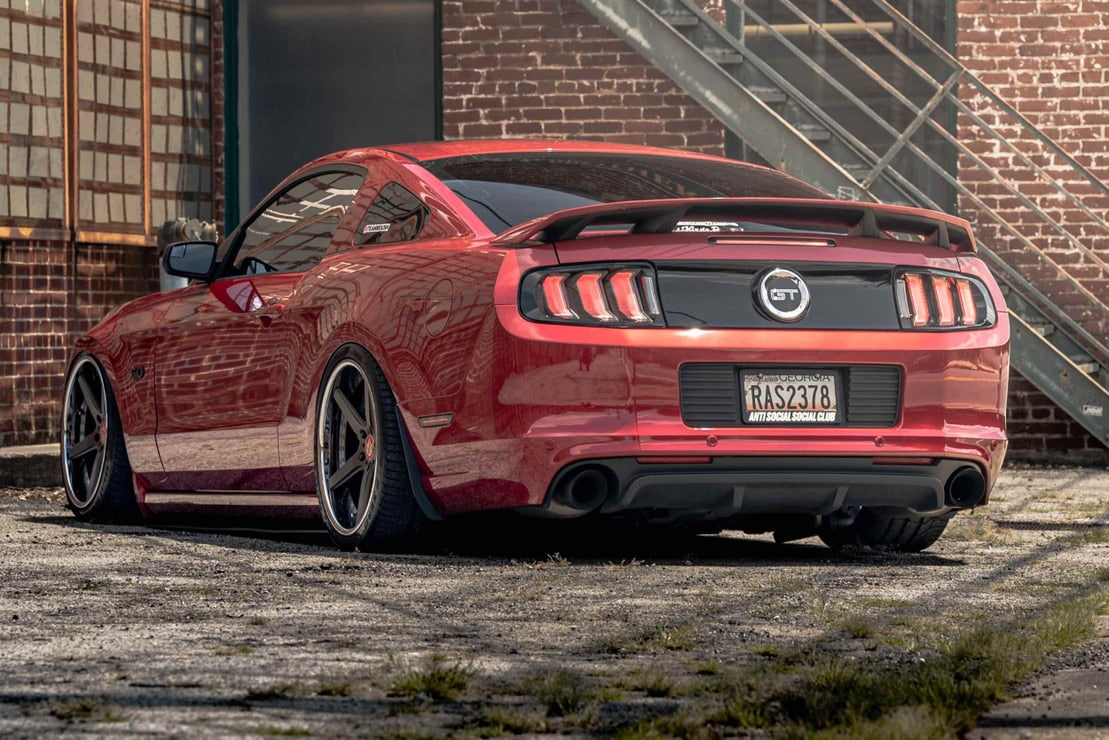 Ford Mustang (10-12) Facelift XB LED Tail Lights (Smoked)