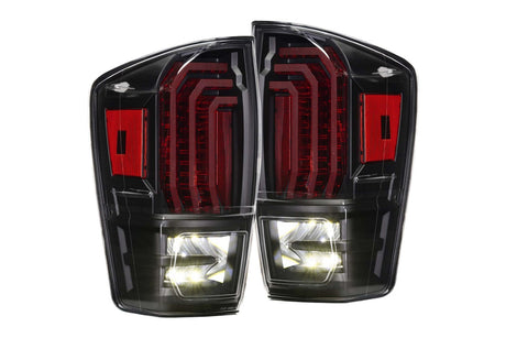 Feux arrière à LED XB pour Toyota Tacoma (16-23) (transparents)