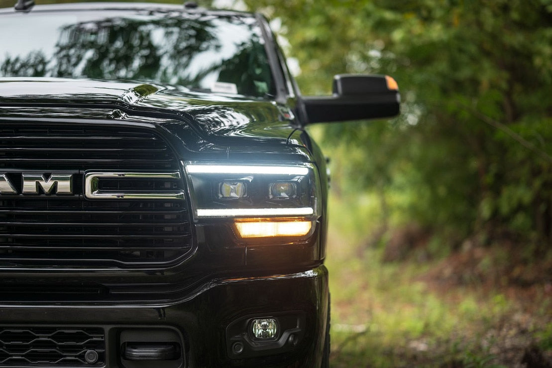 Dodge Ram Hd (19-24) : Phares à LED hybrides Morimoto